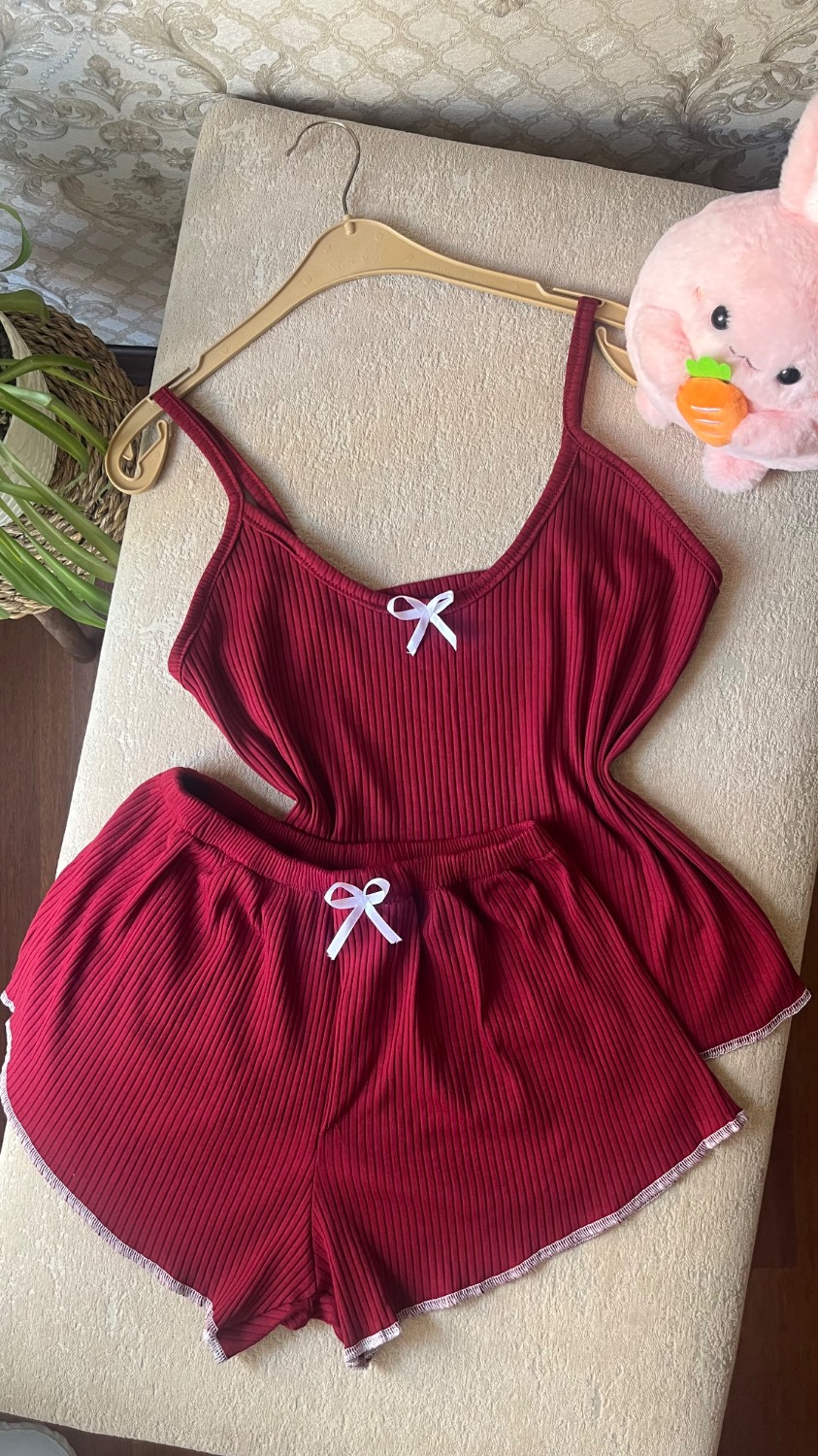 تاپ شورتک زرشکی کد ۱۱۴۲